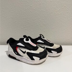 Nike Kids AirMAX Bolt